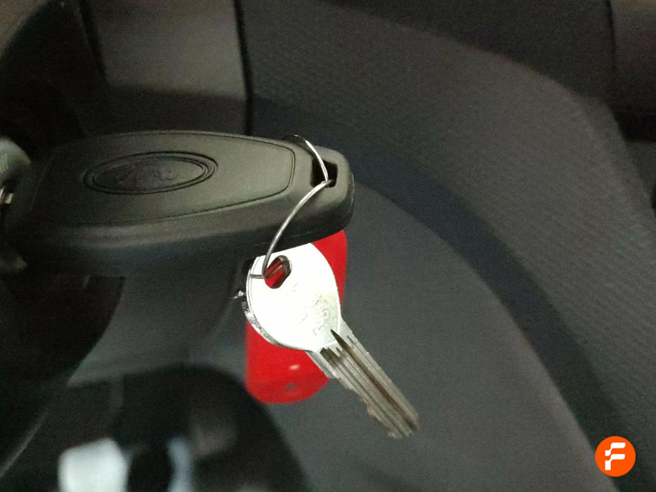 Foto Ford Transit Connect 19