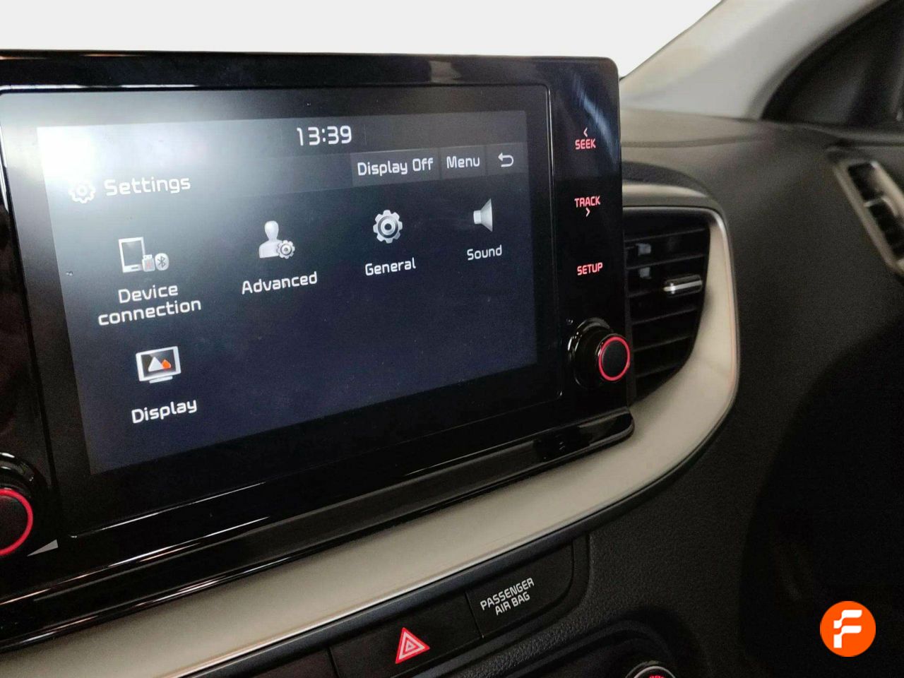 Foto Kia XCeed 14