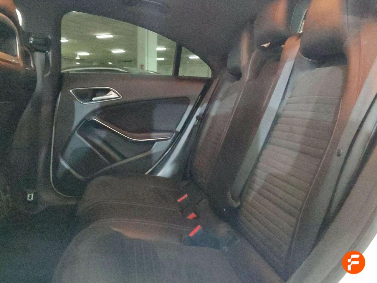 Foto Mercedes-Benz Clase CLA 18
