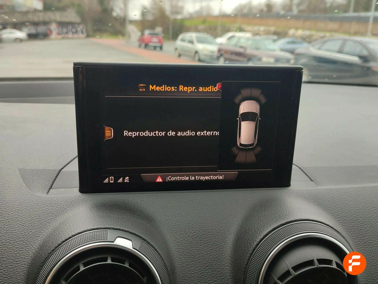 Foto Audi Q2 14