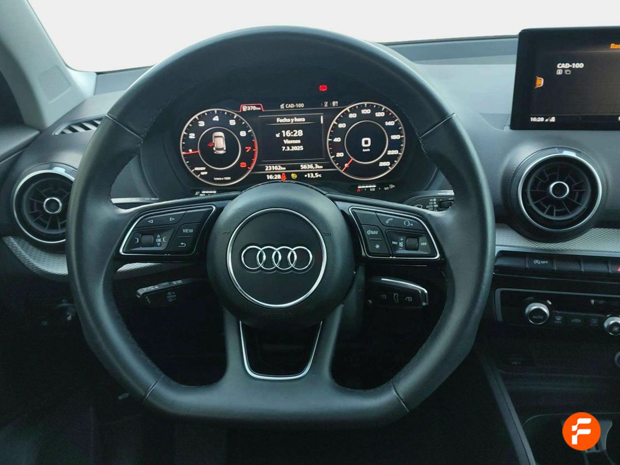 Foto Audi Q2 14