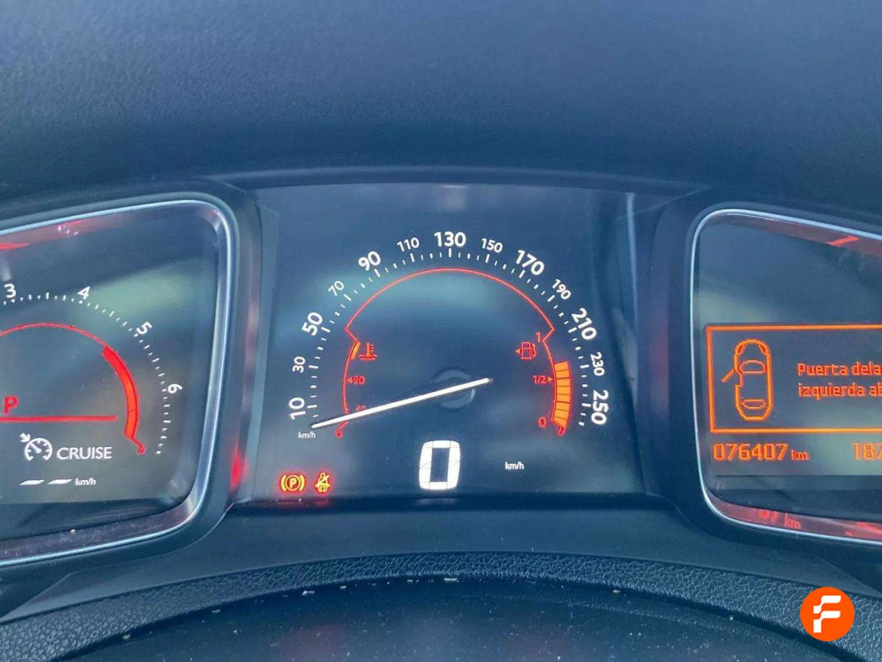 Foto DS Automobiles DS 5 14