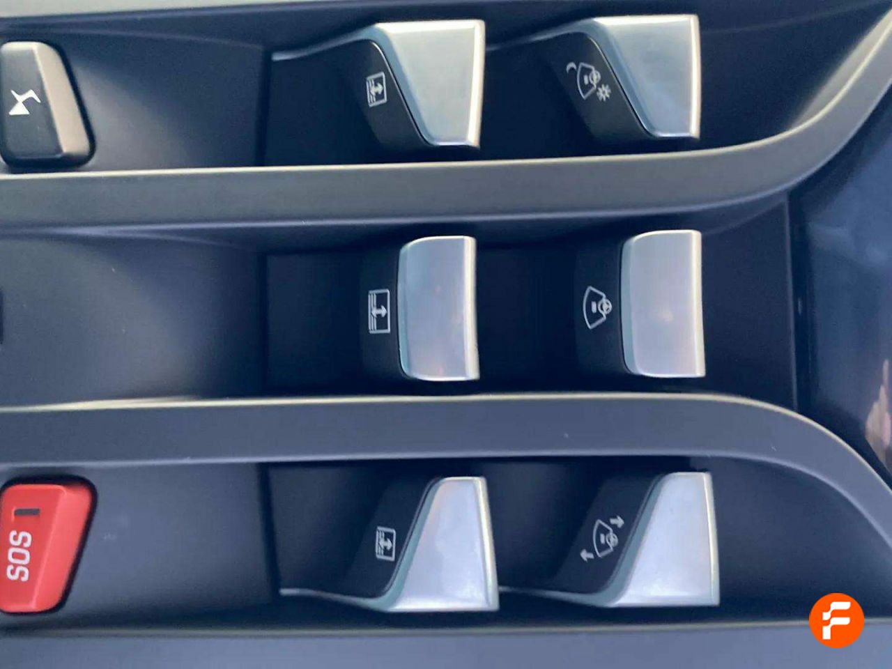 Foto DS Automobiles DS 5 20