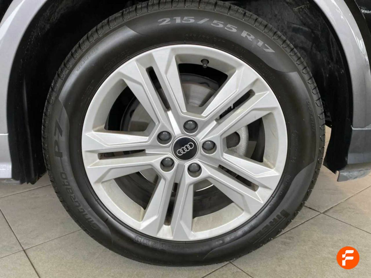 Foto Audi Q2 25
