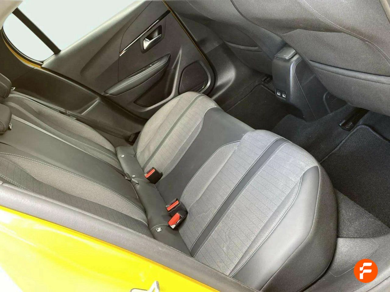 Foto Peugeot 208 20