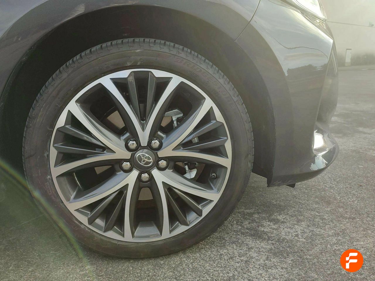 Foto Toyota Yaris 10