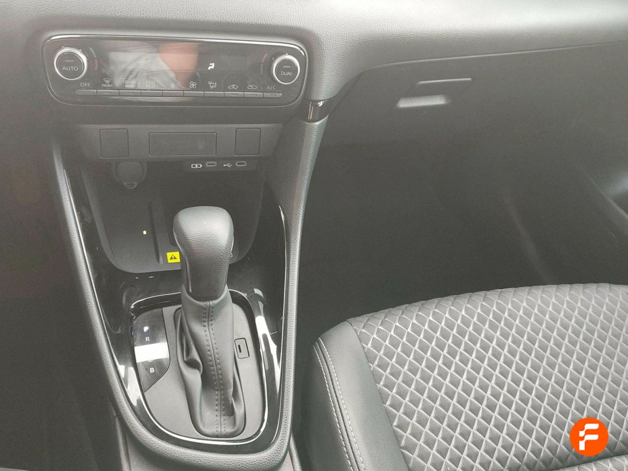 Foto Toyota Yaris 22