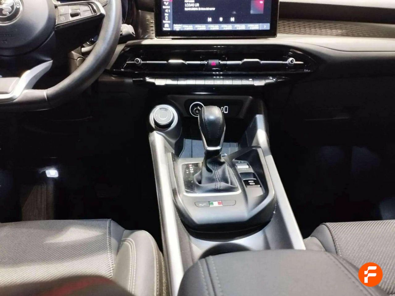 Foto Alfa Romeo Tonale 12