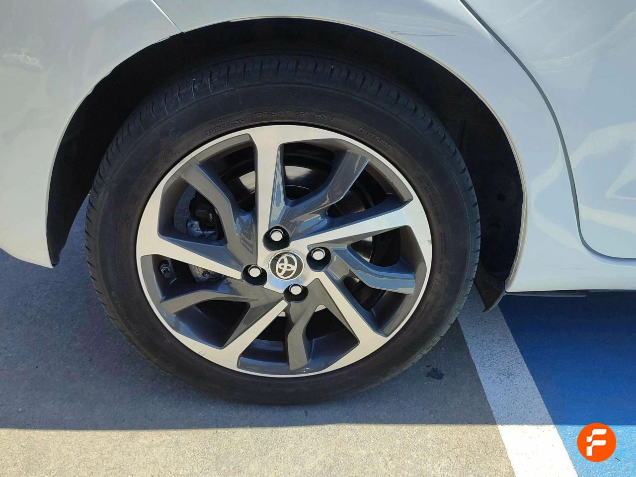 Foto Toyota Yaris 20