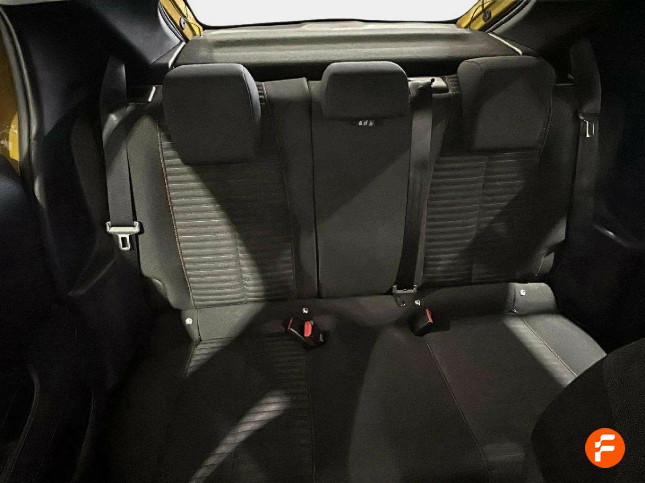 Foto Peugeot 208 15