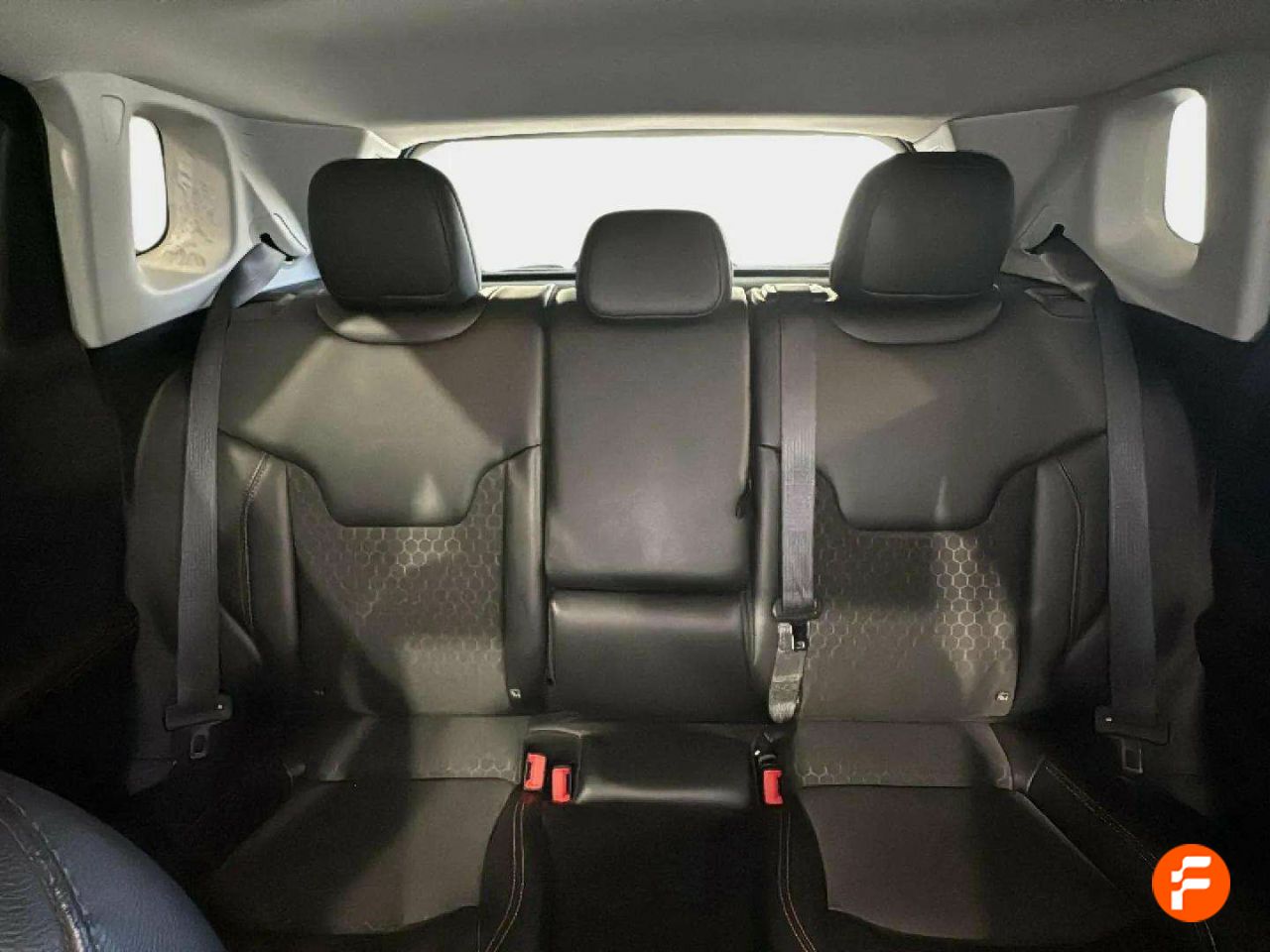 Foto Jeep Compass 16