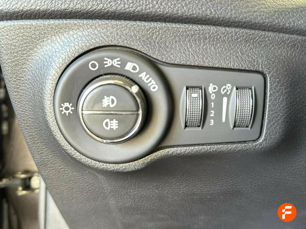 Foto Jeep Compass 28