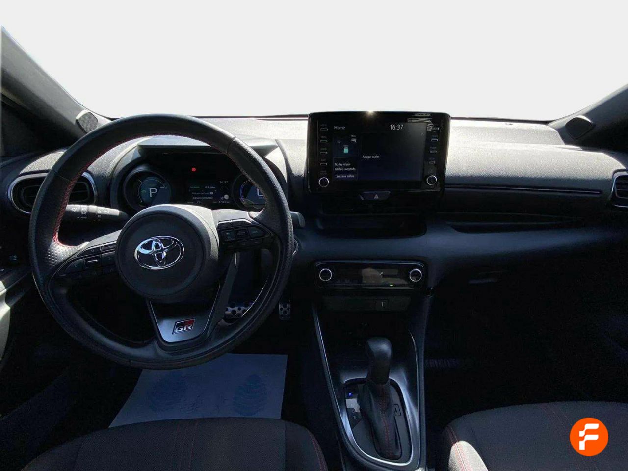 Foto Toyota Yaris 10