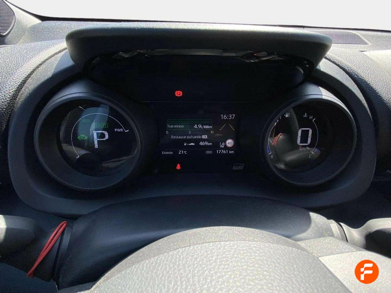 Foto Toyota Yaris 13