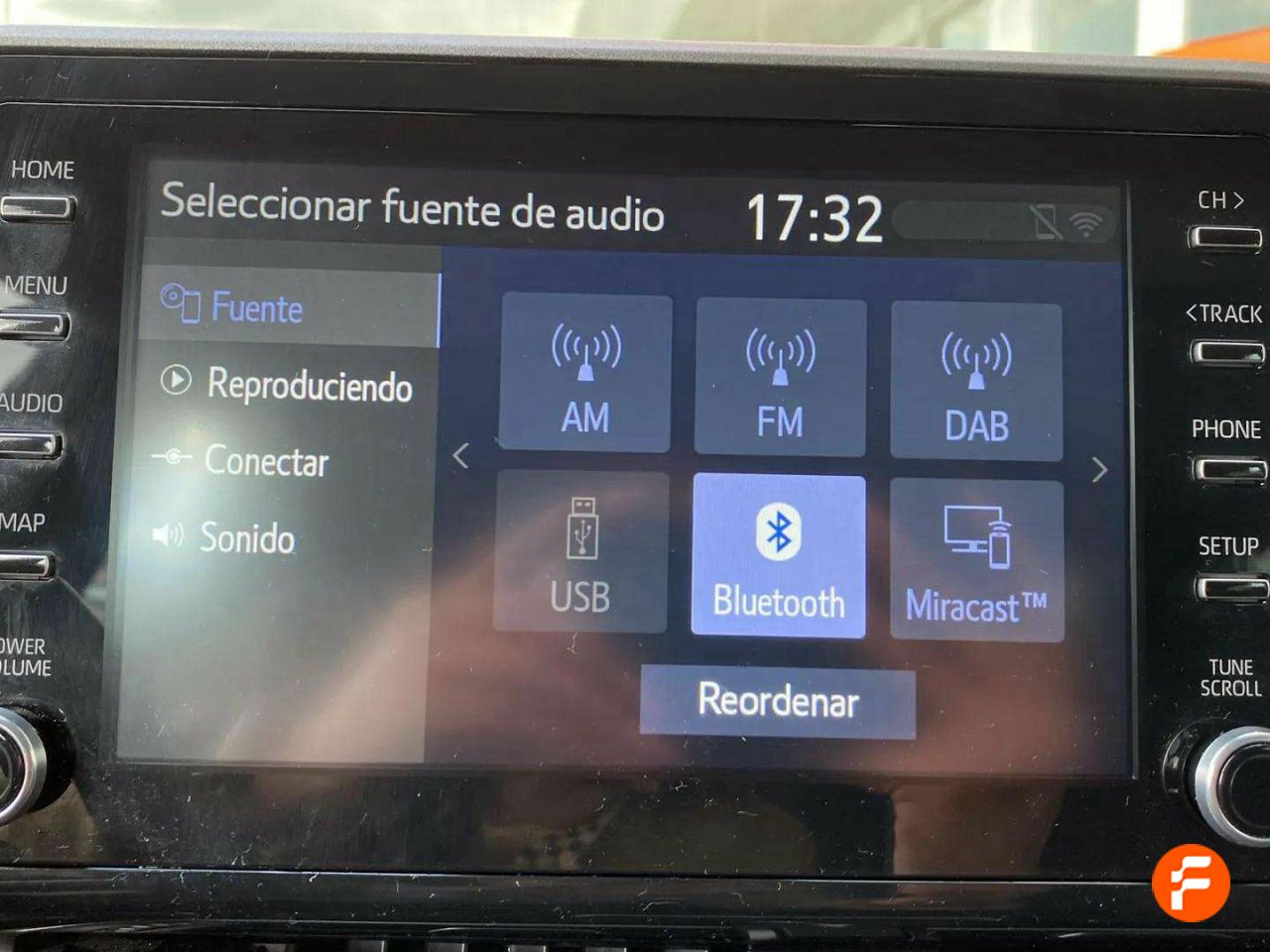 Foto Toyota C-HR 19