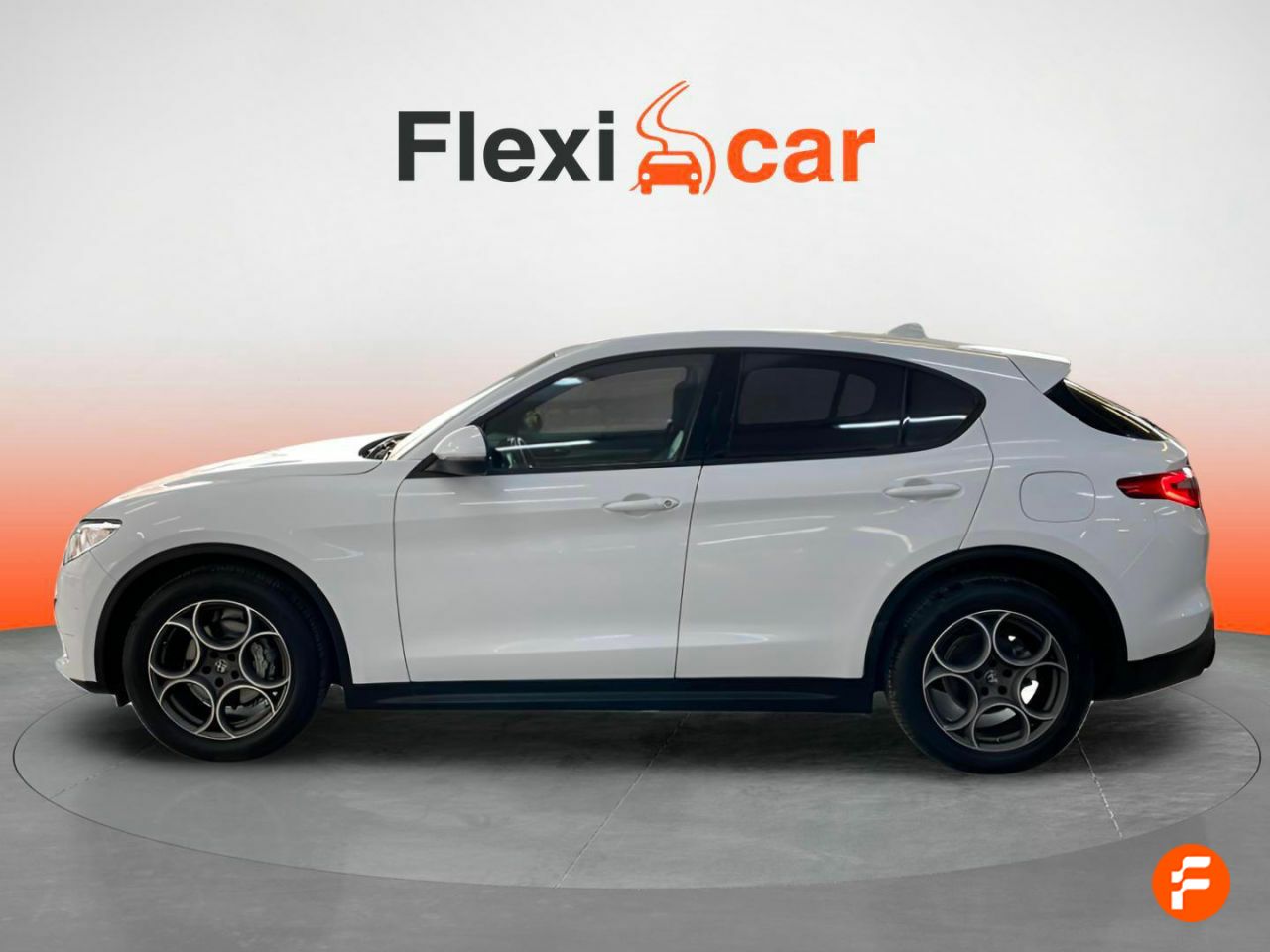 Foto Alfa Romeo Stelvio 4