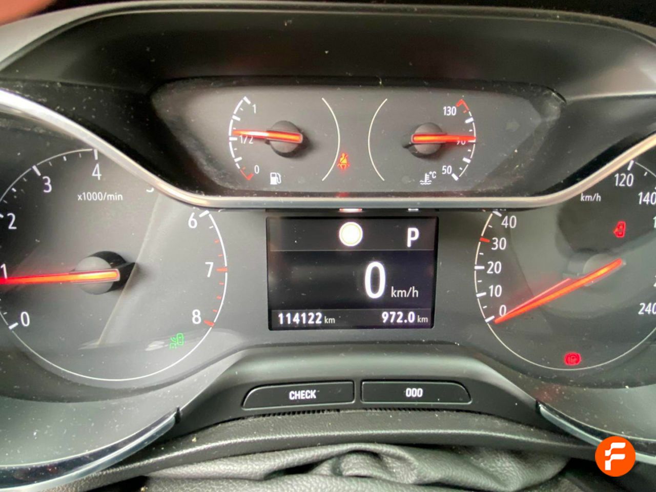 Foto Opel Crossland X 10