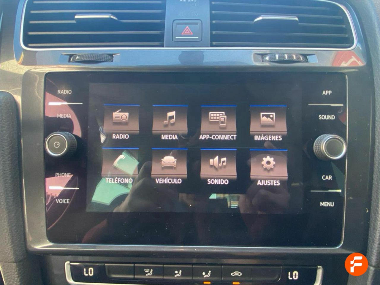 Foto Volkswagen Golf 16