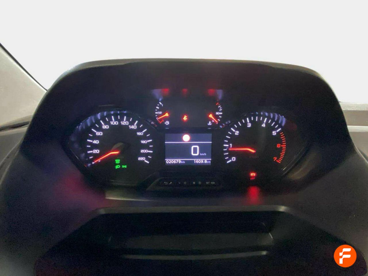 Foto Peugeot Rifter 13