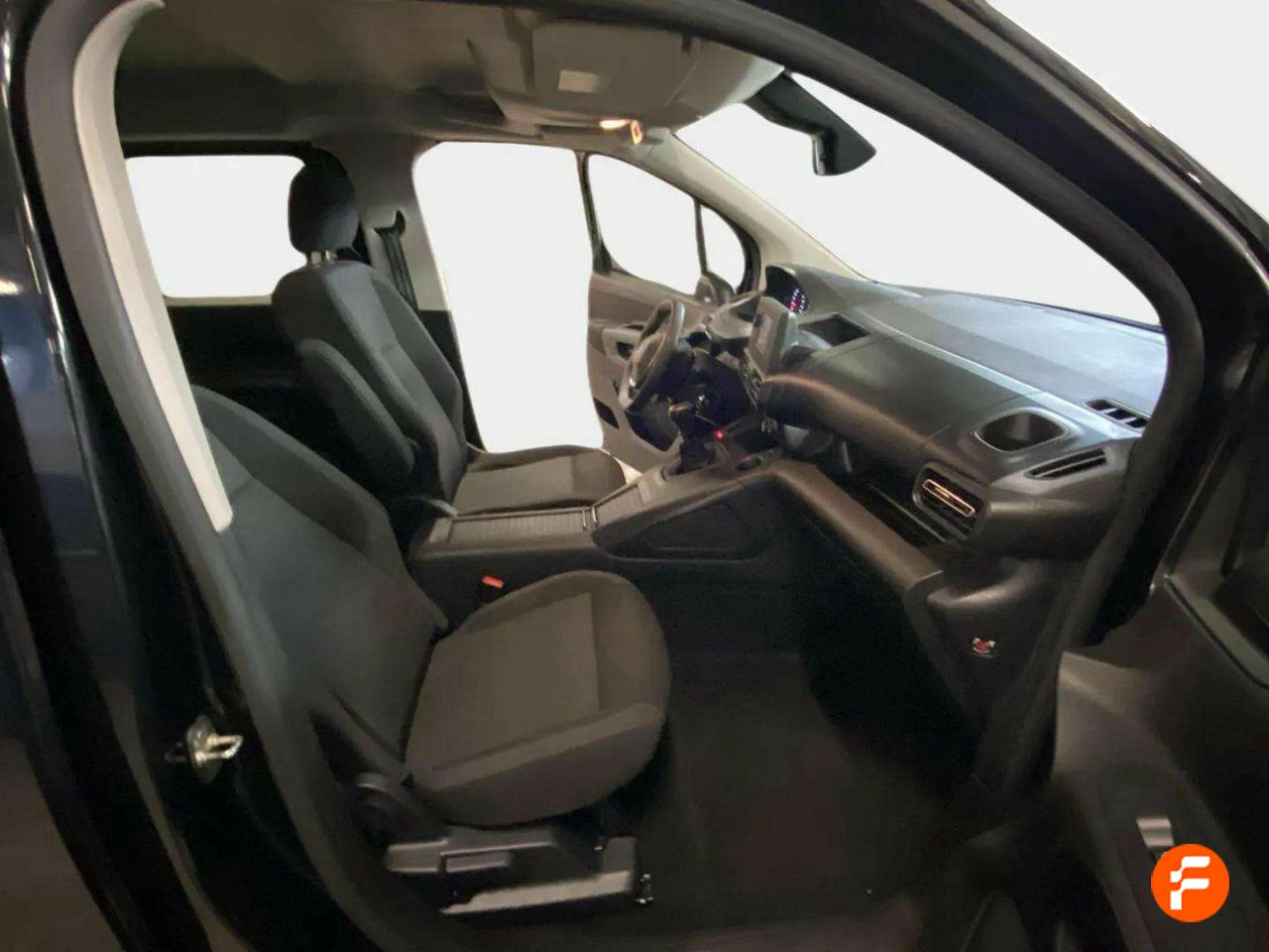 Foto Peugeot Rifter 15