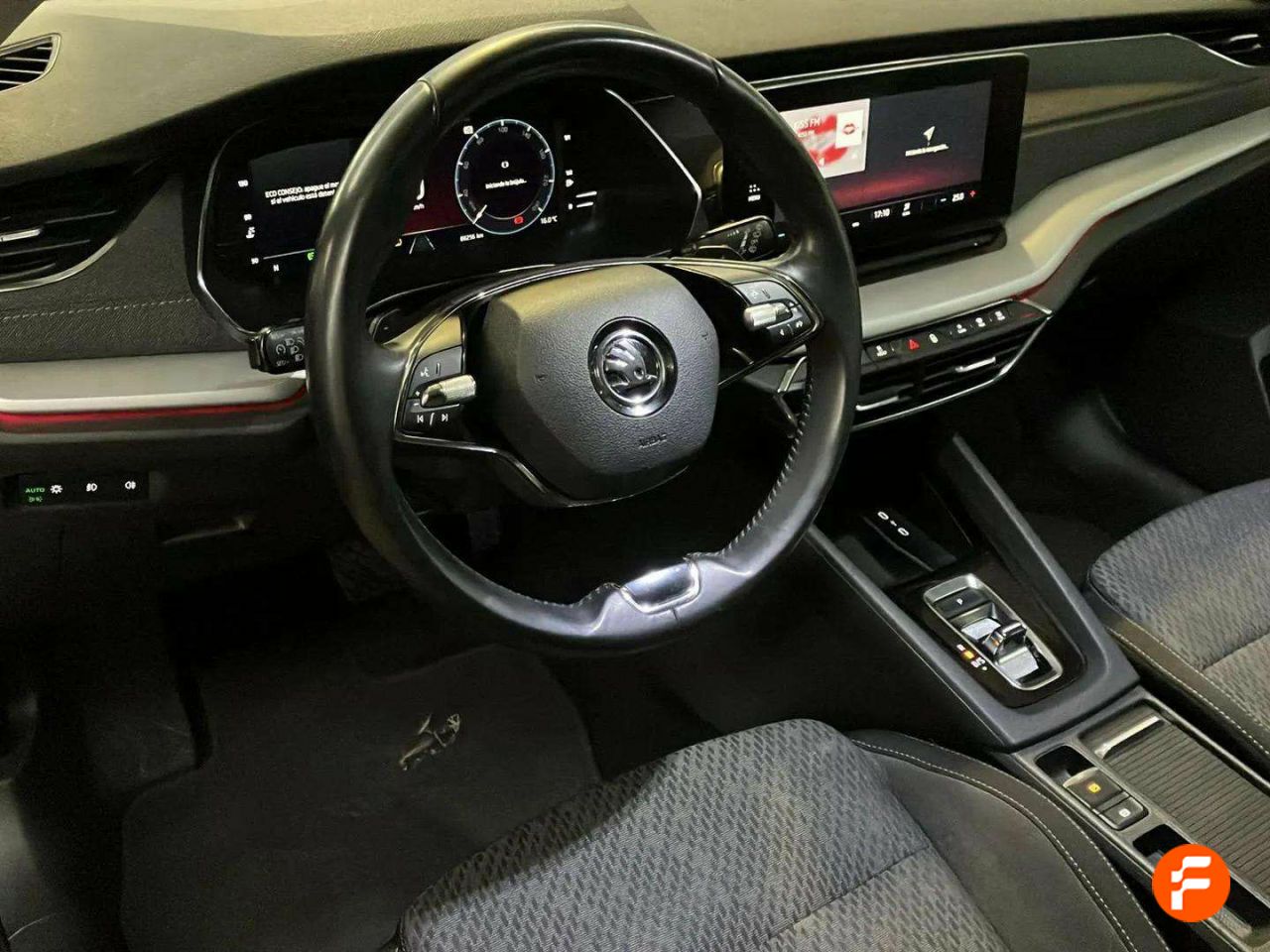 Foto Skoda Octavia 10