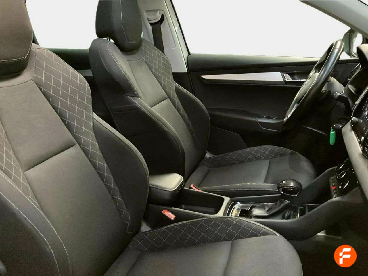 Foto Skoda Karoq 16