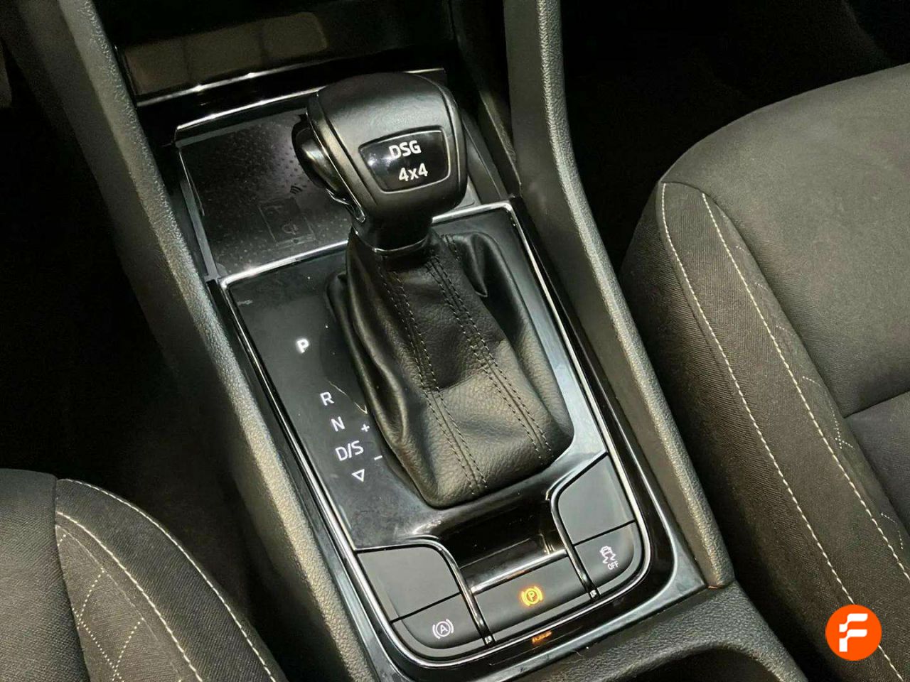 Foto Skoda Karoq 26