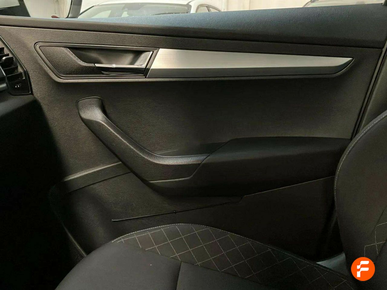 Foto Skoda Karoq 30