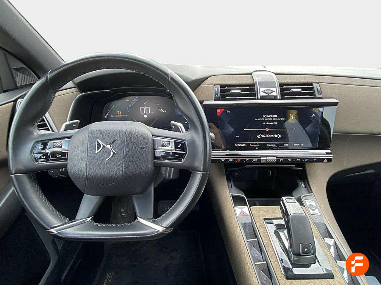 Foto DS Automobiles DS 7 10
