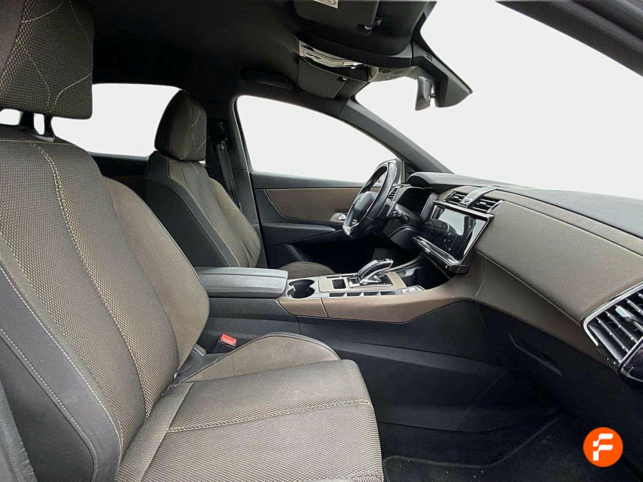 Foto DS Automobiles DS 7 14