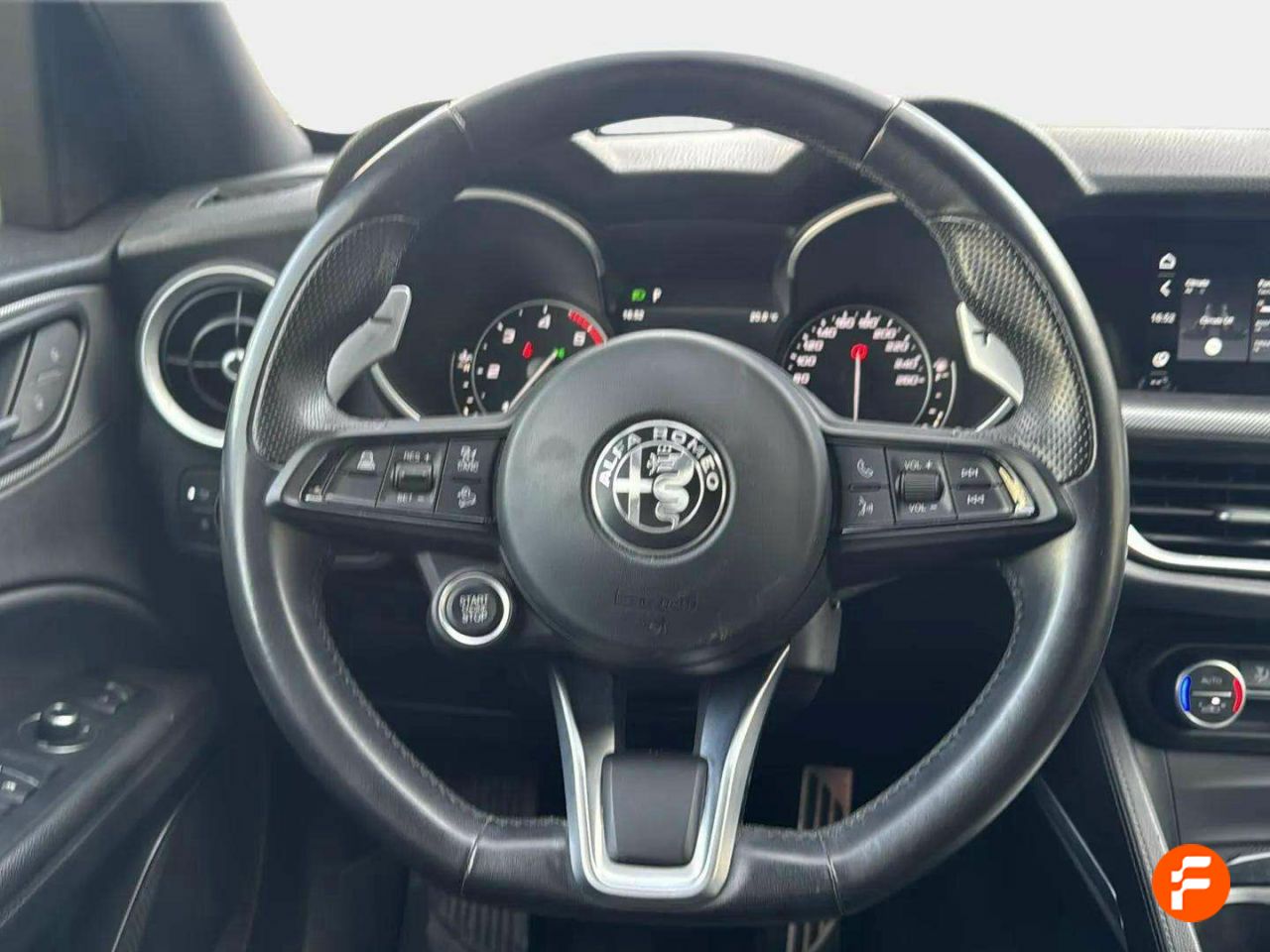 Foto Alfa Romeo Stelvio 11
