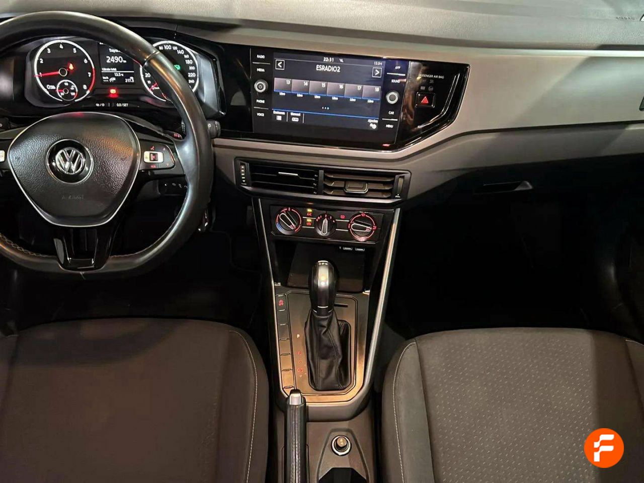 Foto Volkswagen Polo 14
