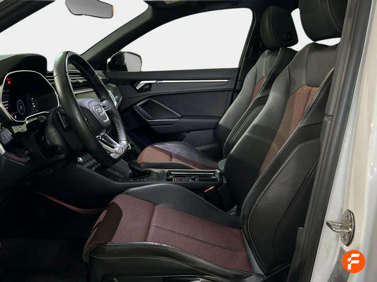 Foto Audi Q3 11