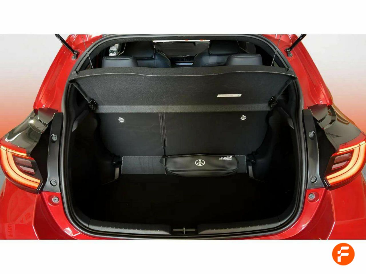 Foto Toyota Yaris 9