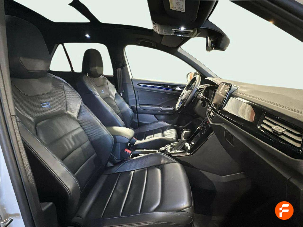Foto Volkswagen T-Roc 14