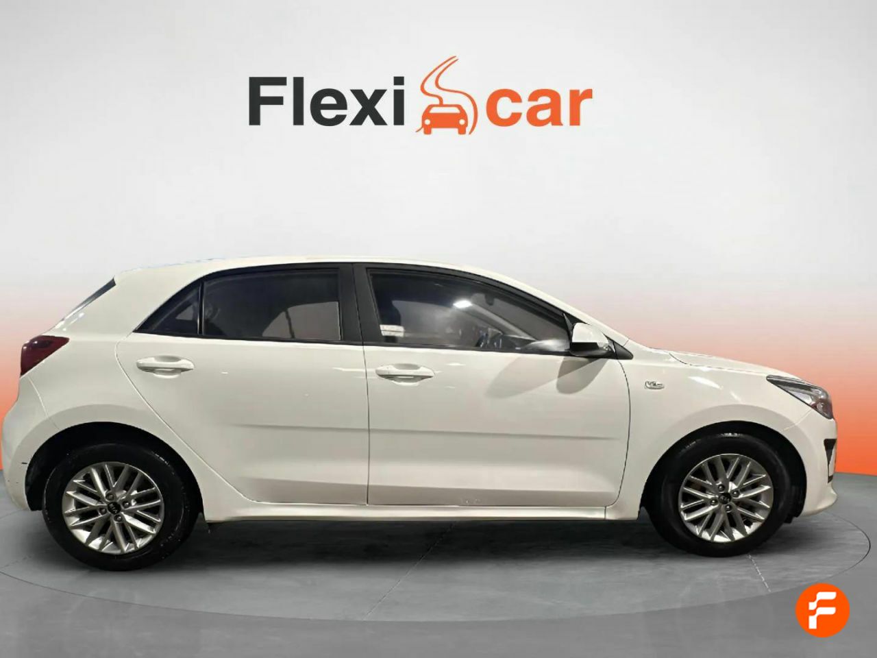 Foto Kia Rio 9