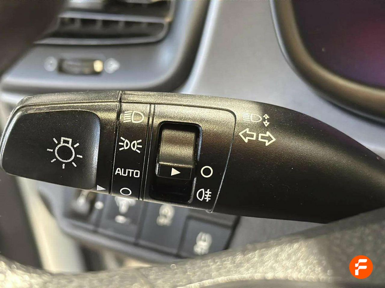 Foto Kia Rio 25