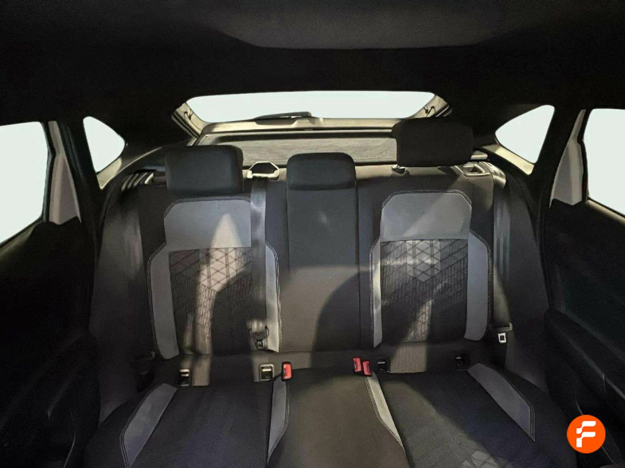 Foto Volkswagen Taigo 16