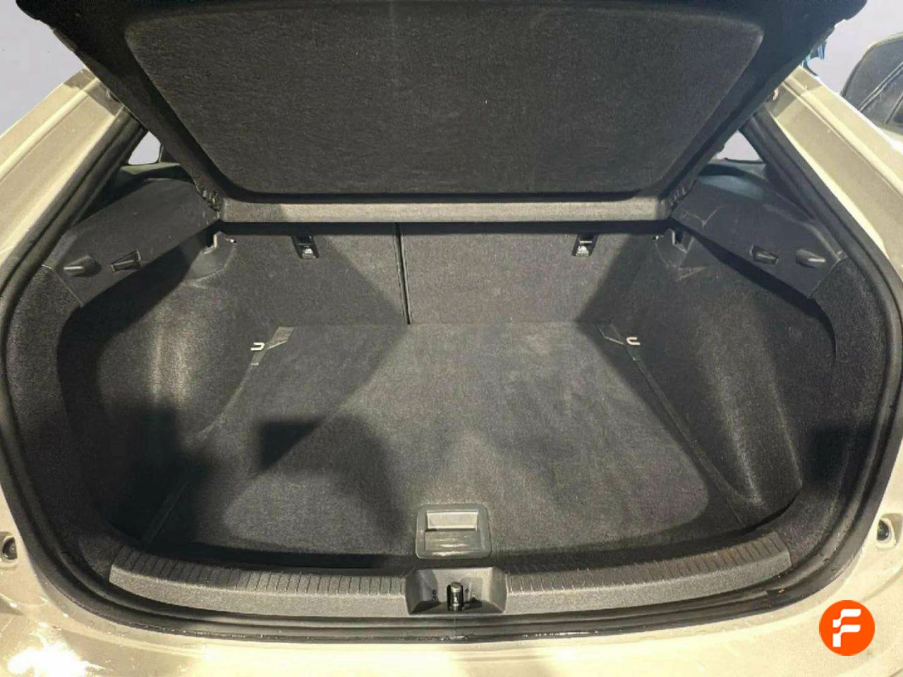Foto Volkswagen Taigo 17