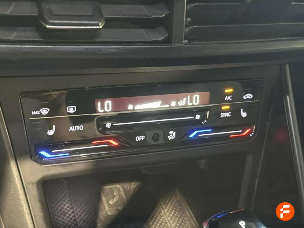 Foto Volkswagen Taigo 27