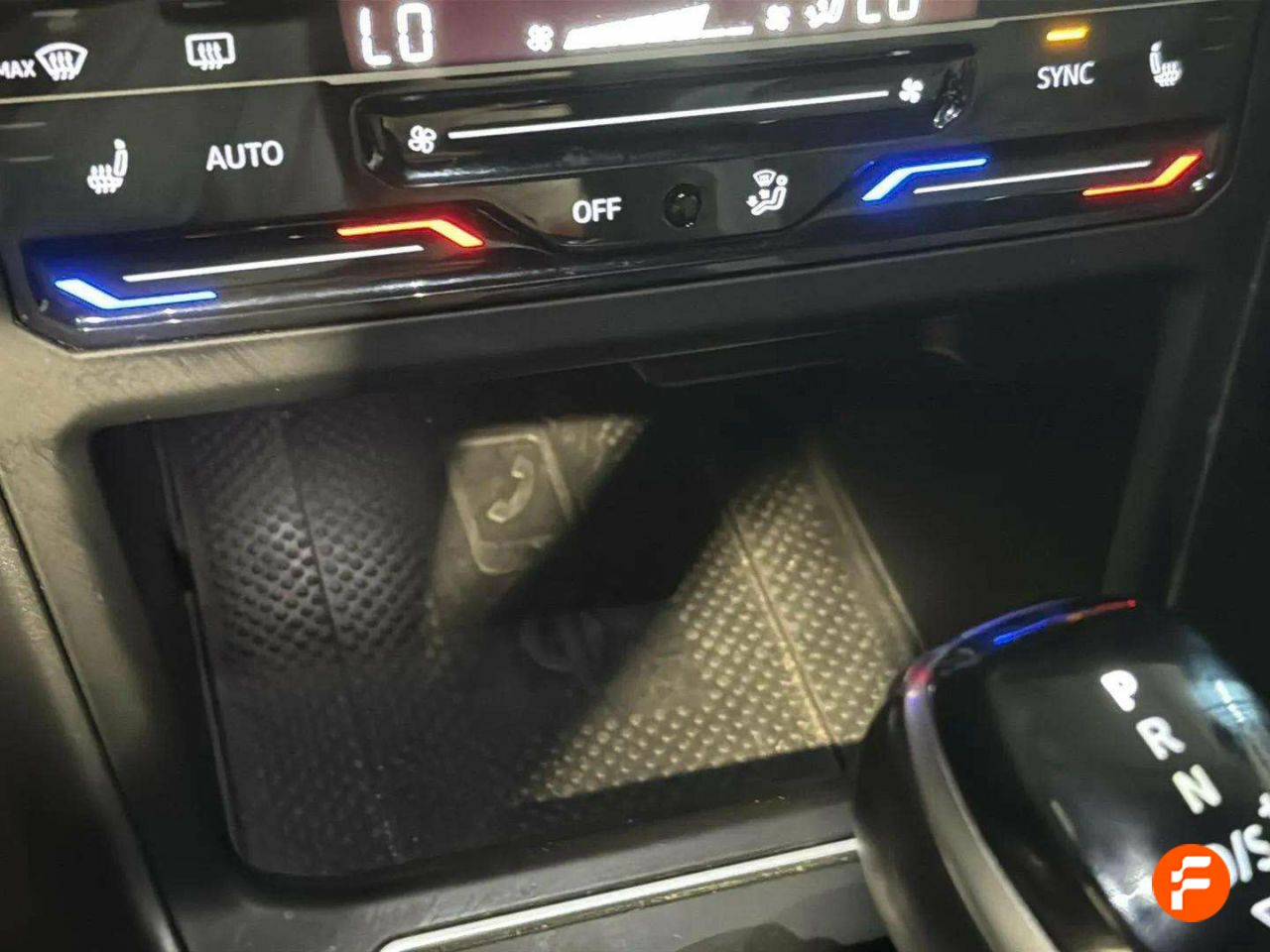 Foto Volkswagen Taigo 28