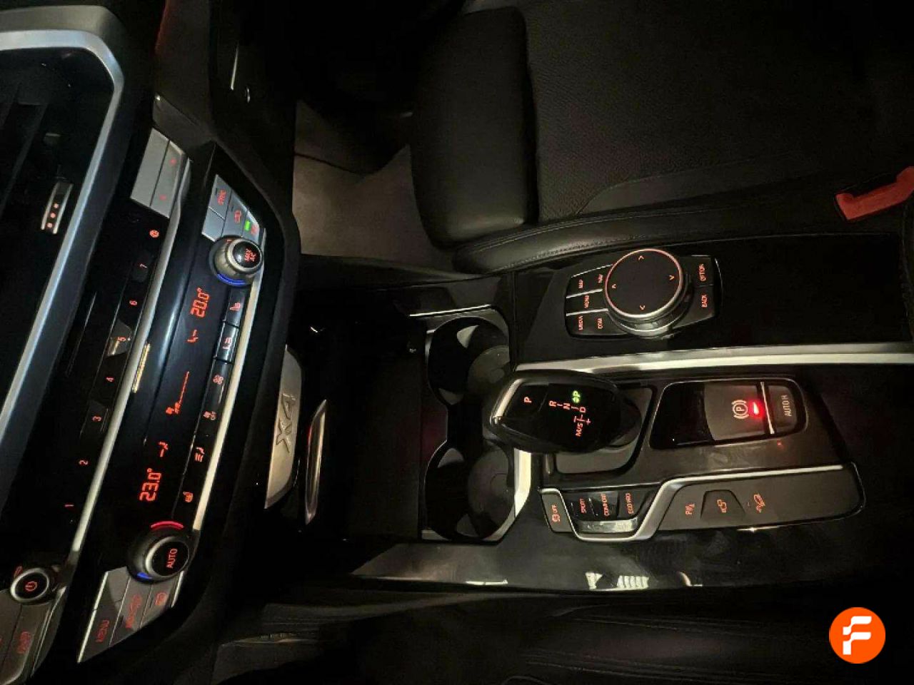 Foto BMW X4 32