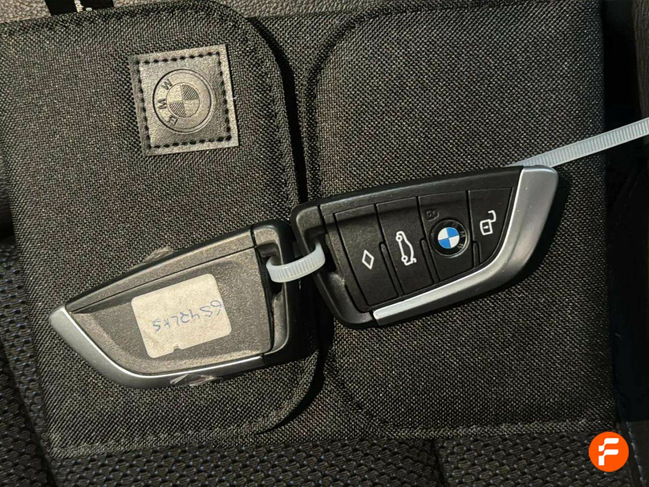 Foto BMW X4 40