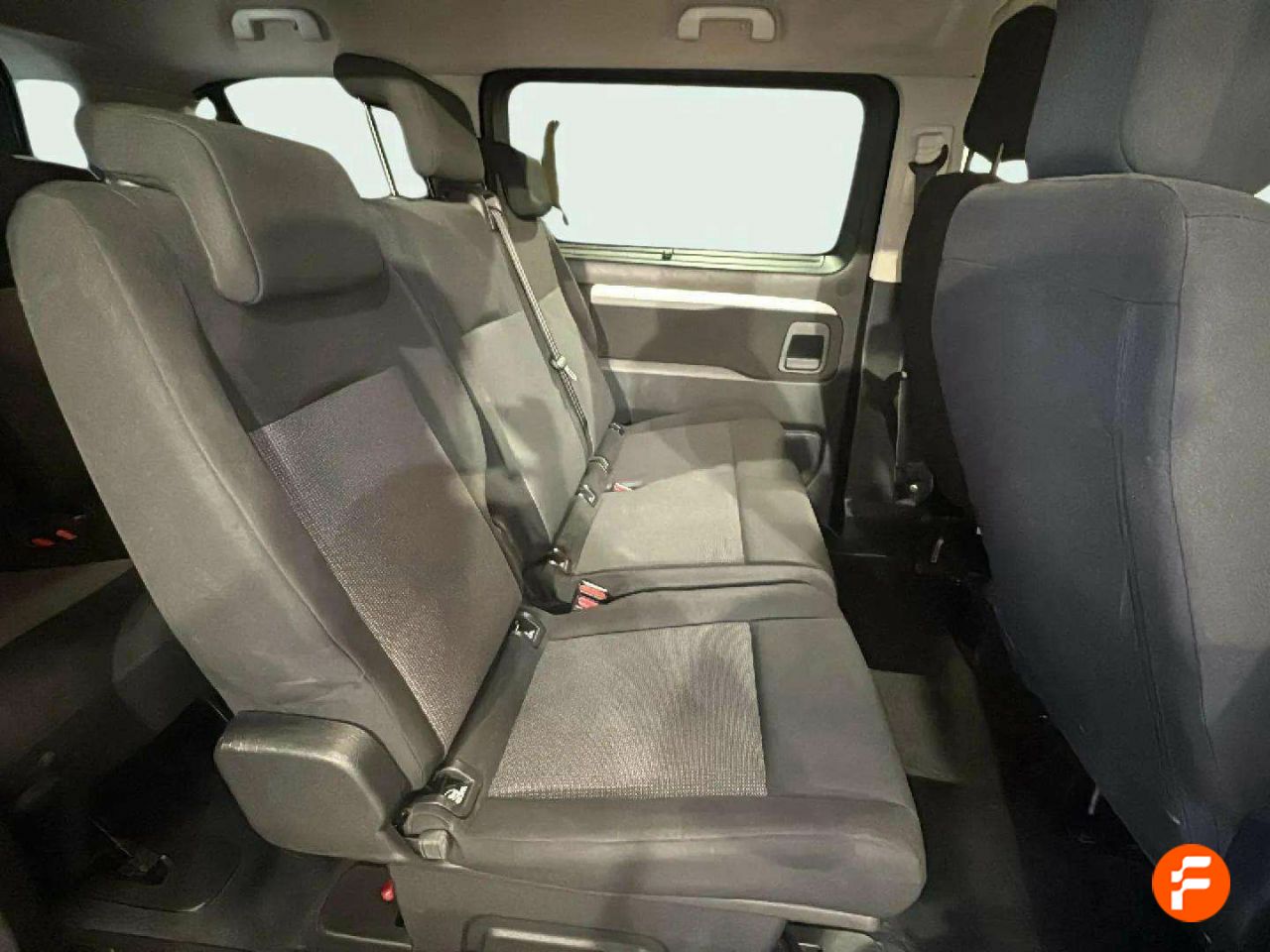Foto Citroën Spacetourer 15