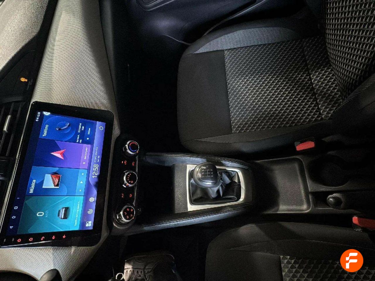 Foto Nissan Micra 25
