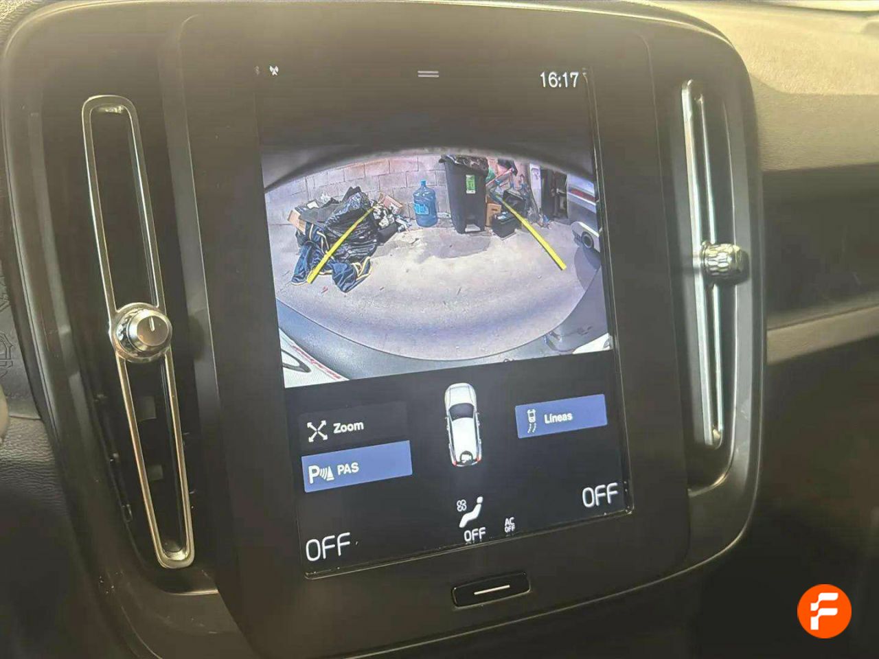 Foto Volvo XC40 36