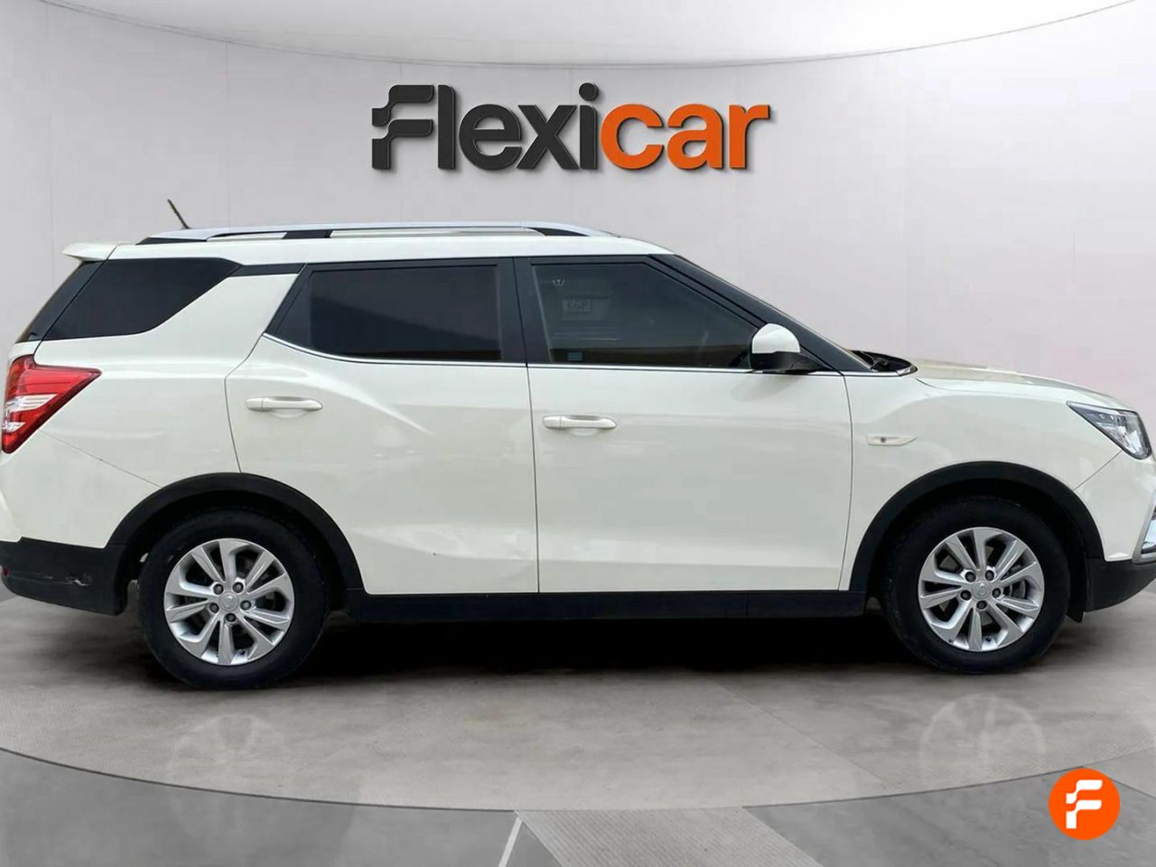 Foto SsangYong XLV 9