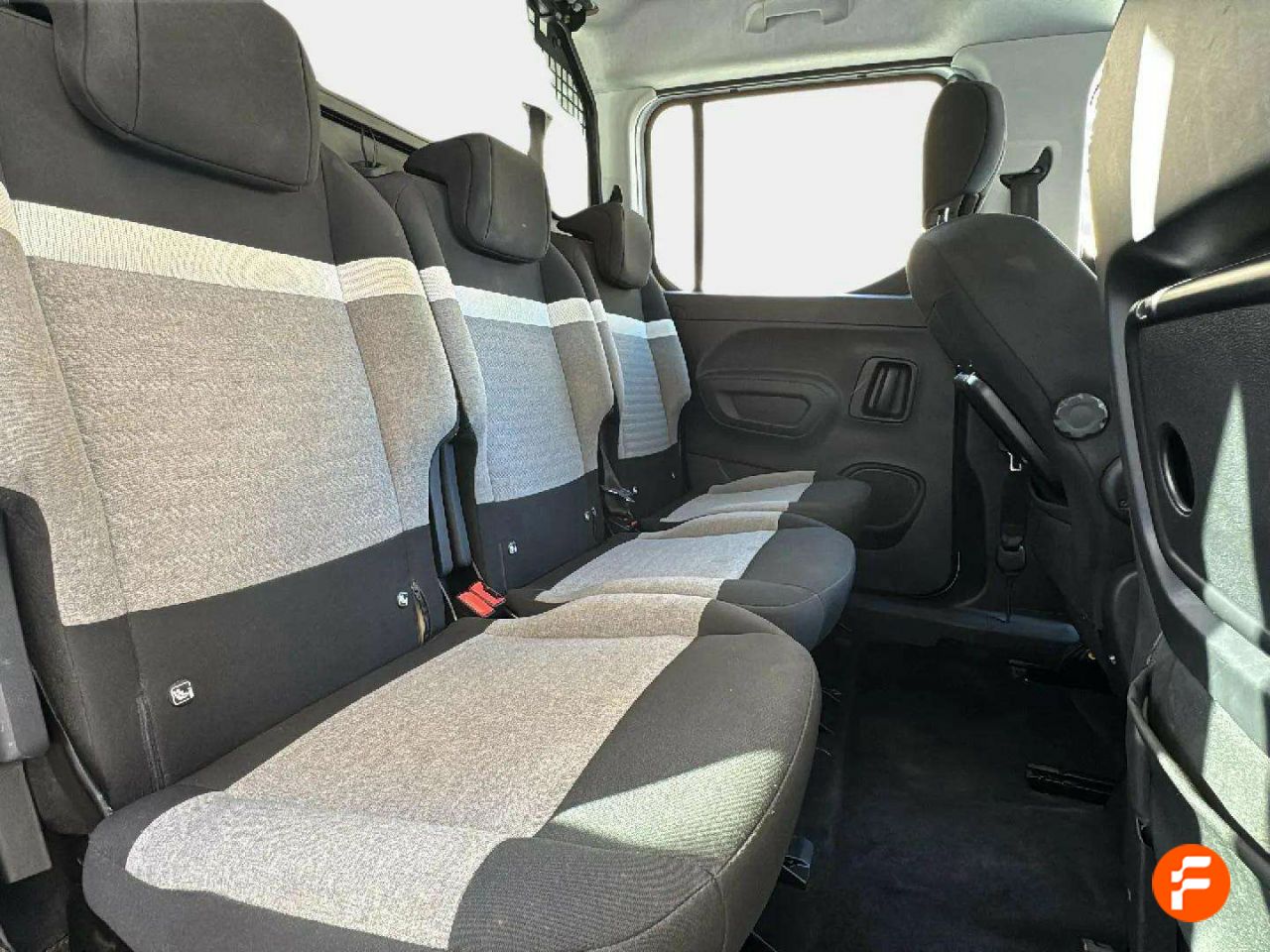 Foto Citroën Berlingo 16