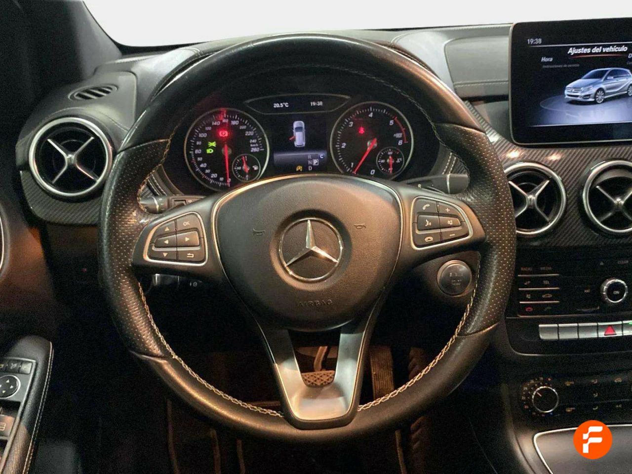Foto Mercedes-Benz Clase B 8
