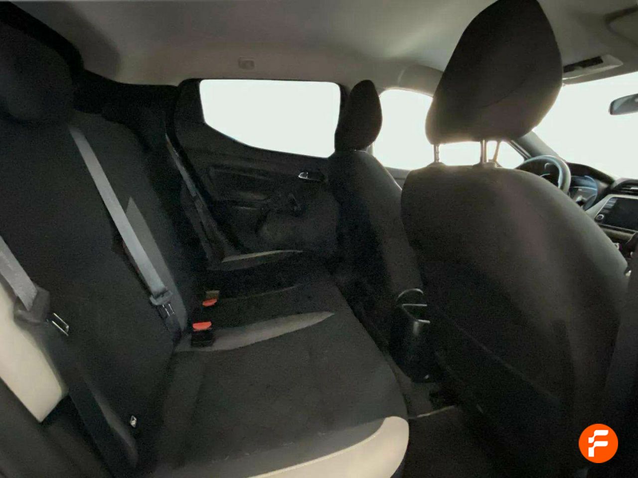 Foto Nissan Micra 17